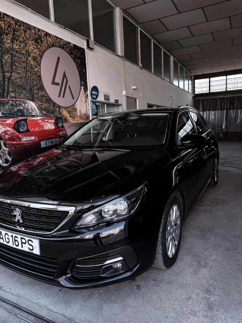 peugeot-308-sw-2021-diesel-1499cc