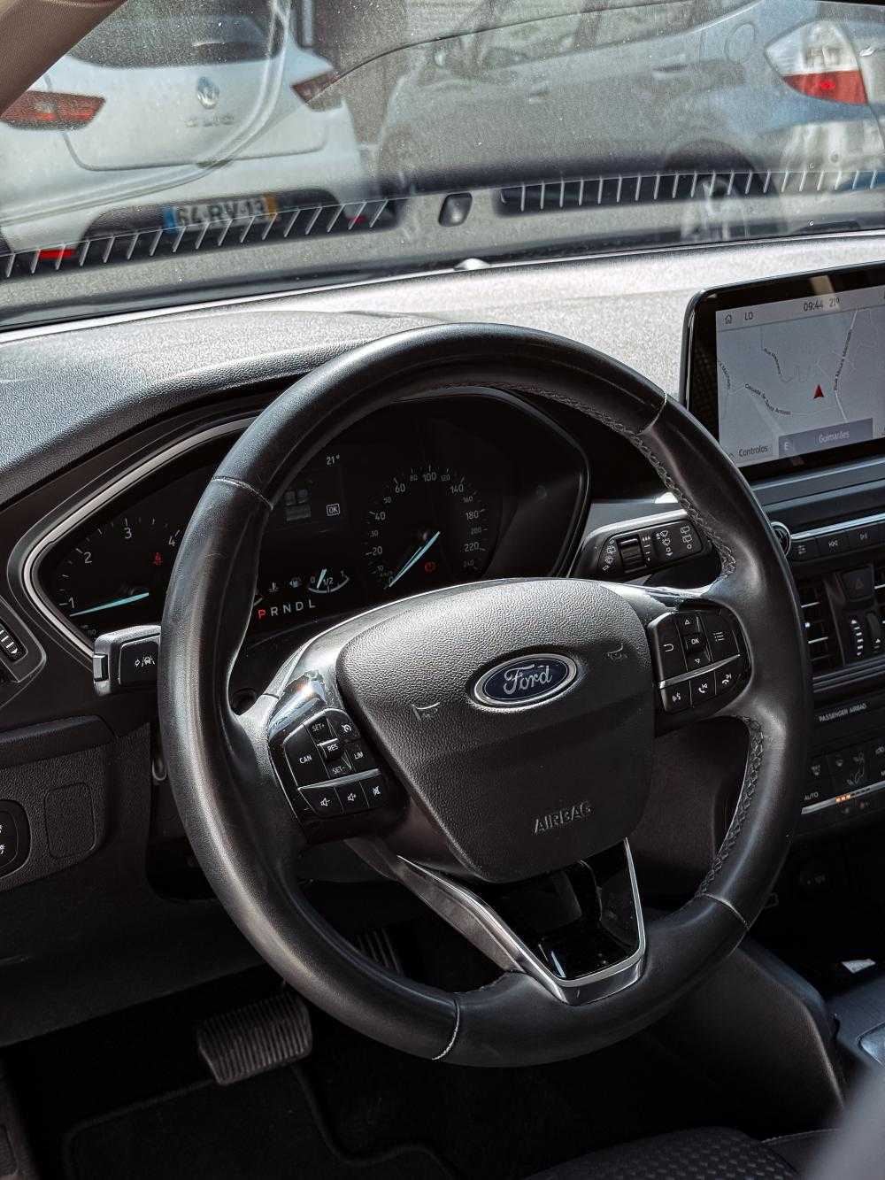 ford-focus-2022-diesel-1499cc