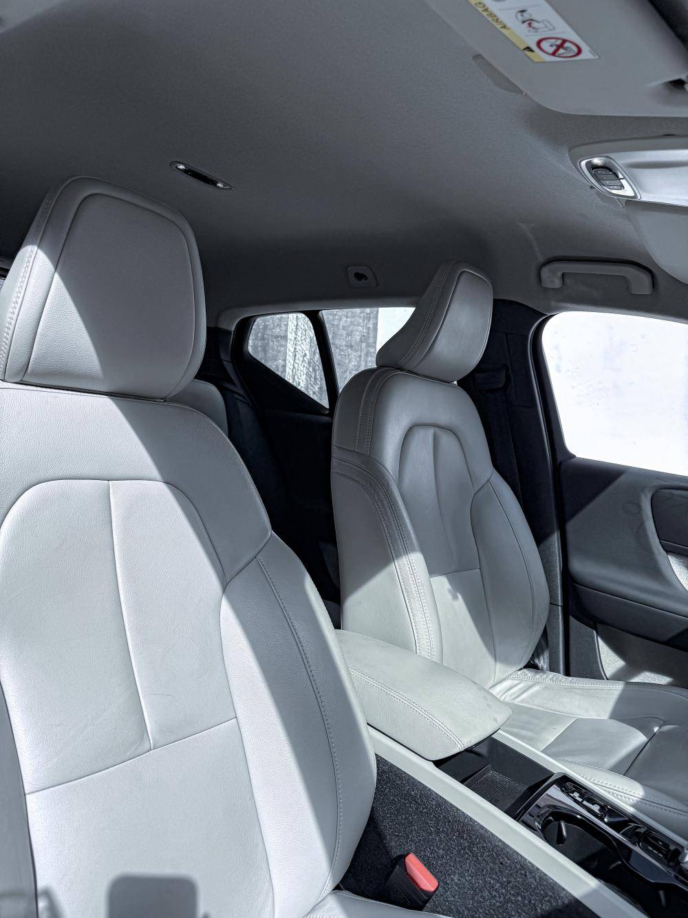 volvo-xc40-2021-hibrido-a-gasolina-1477cc