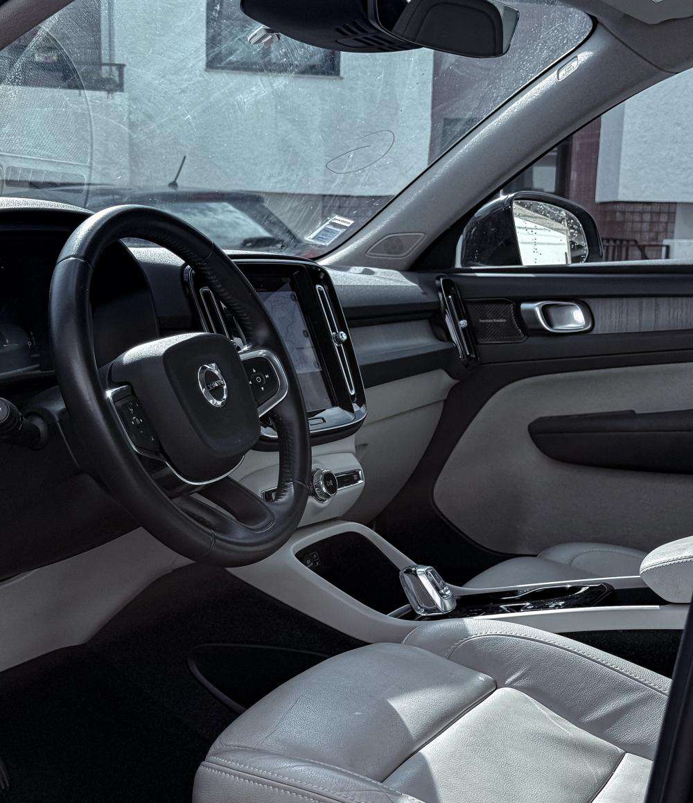 volvo-xc40-2021-hibrido-a-gasolina-1477cc