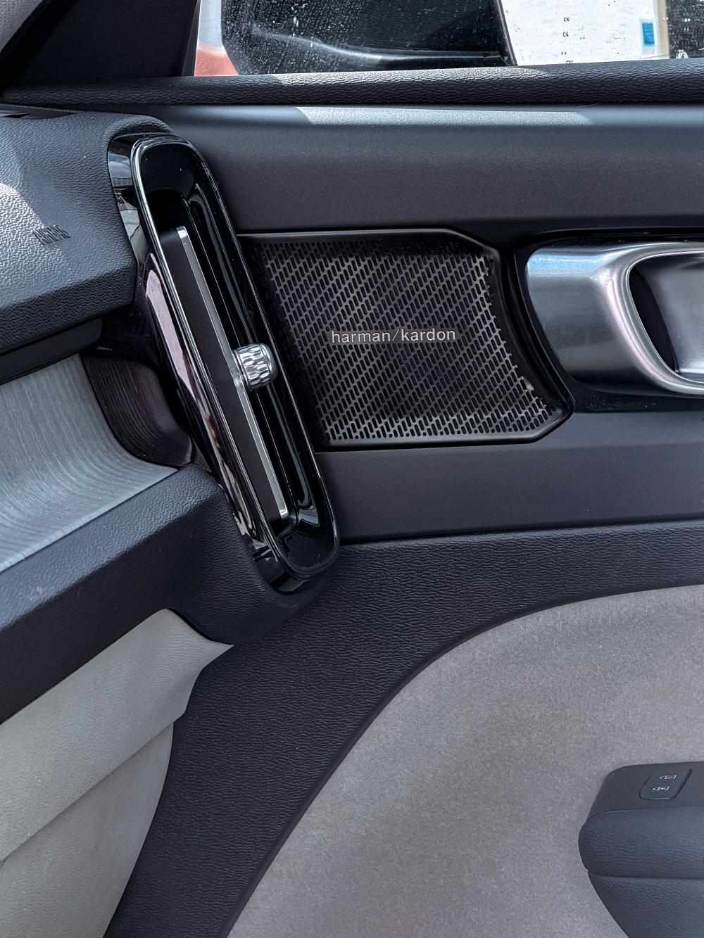 volvo-xc40-2021-hibrido-a-gasolina-1477cc