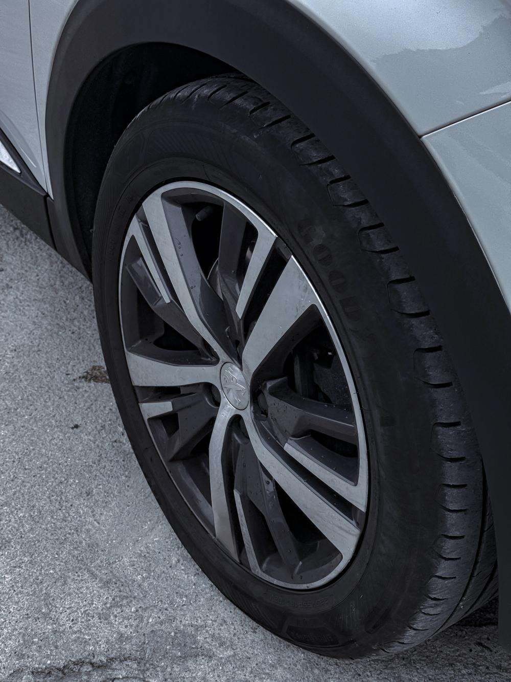 peugeot-3008-2021-hibrido-a-gasolina-1598cc