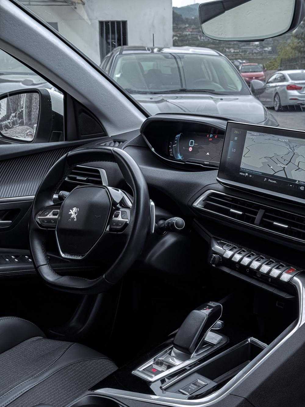 peugeot-3008-2021-hibrido-a-gasolina-1598cc