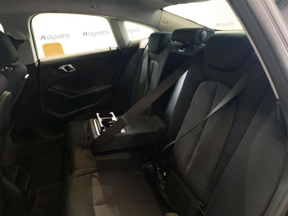 bmw-serie-2-2021-diesel-1496cc