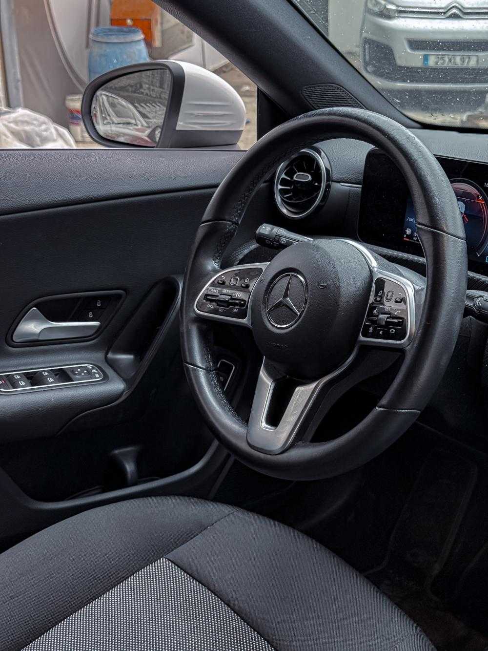 mercedes-benz-cla-2021-diesel-1950cc