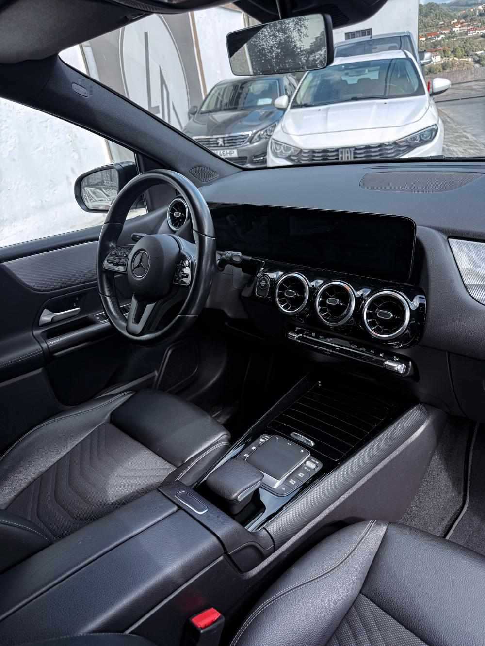 mercedes-benz-classe-b-2022-hibrido-a-gasolina-1332cc