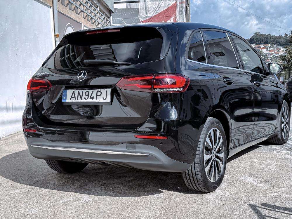 mercedes-benz-classe-b-2022-hibrido-a-gasolina-1332cc