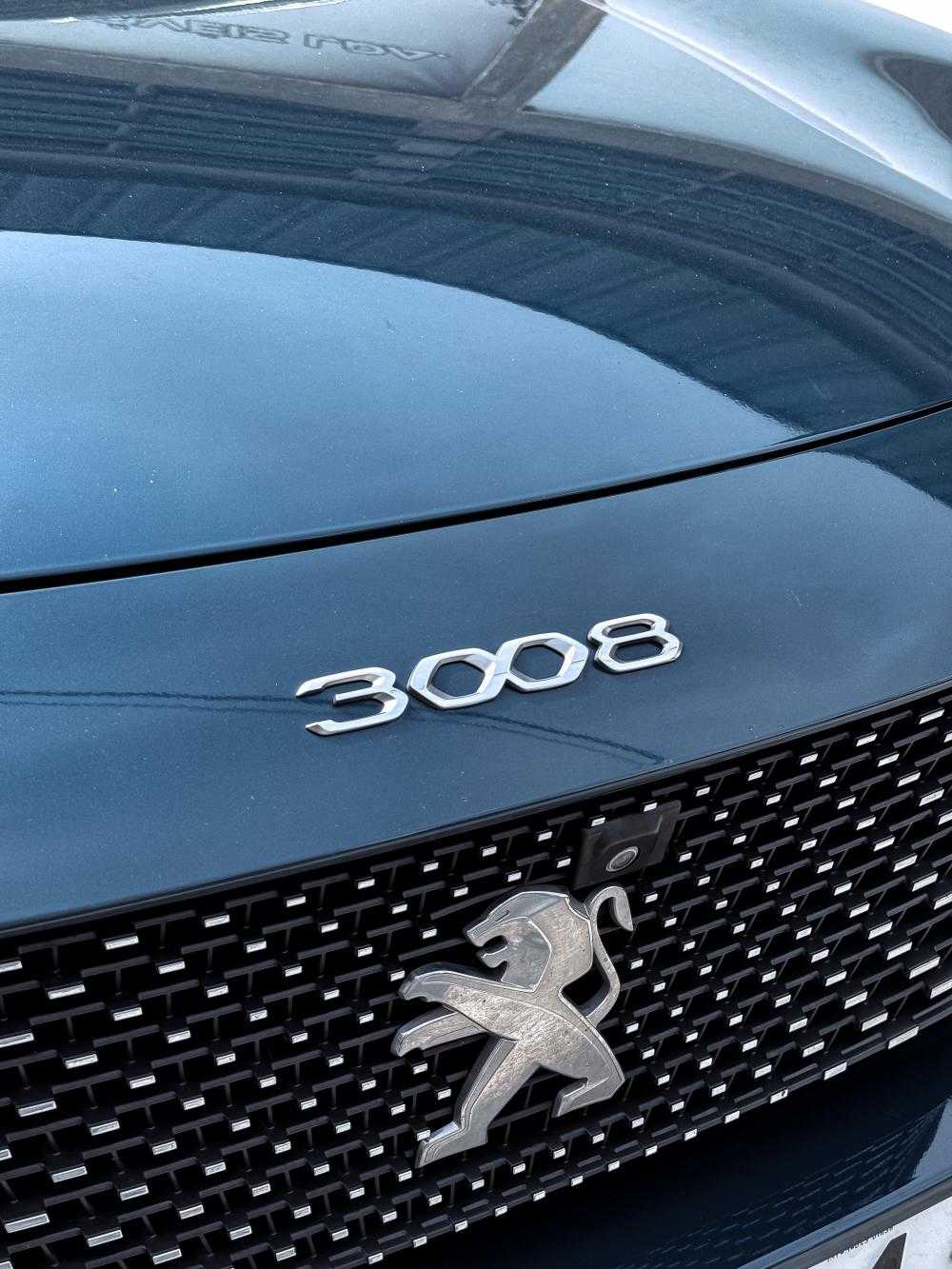 peugeot-3008-2022-hibrido-a-gasolina-1598cc