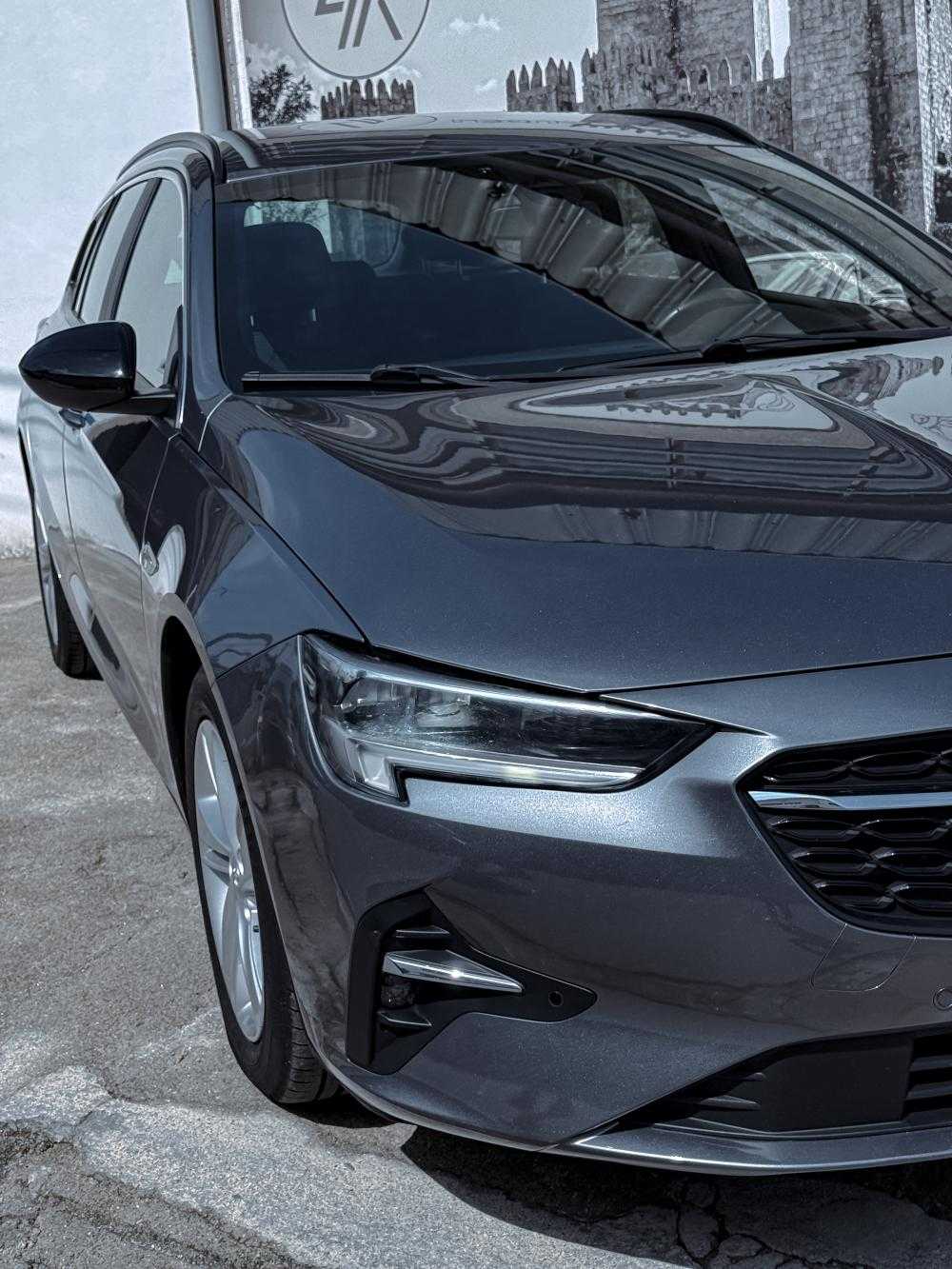 opel-insignia-sports-tourer-2021-diesel-1496cc