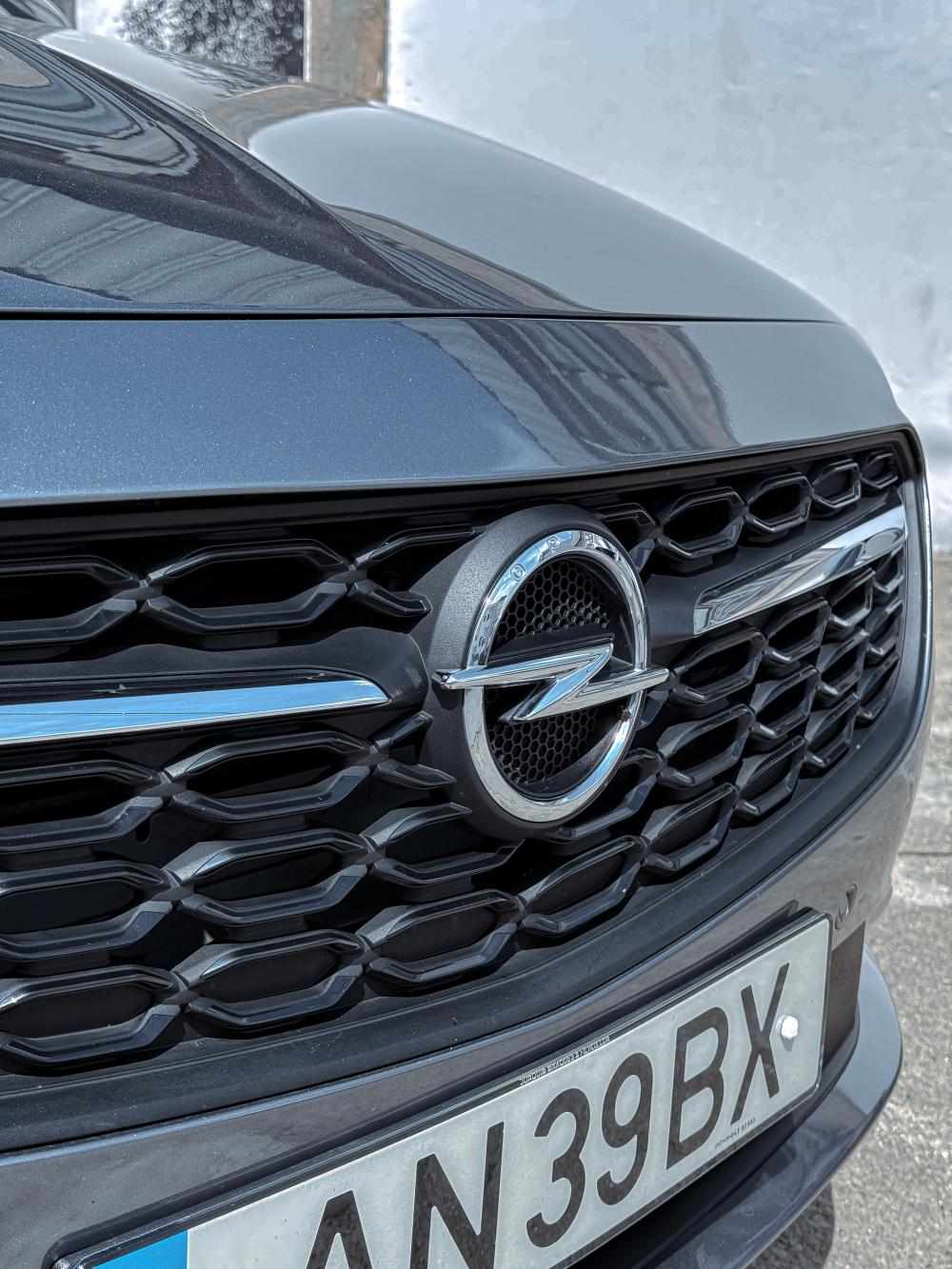 opel-insignia-sports-tourer-2021-diesel-1496cc
