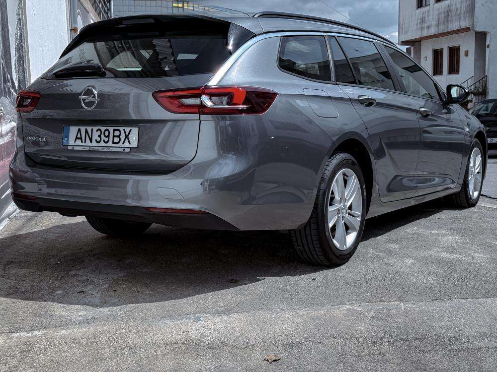 opel-insignia-sports-tourer-2021-diesel-1496cc