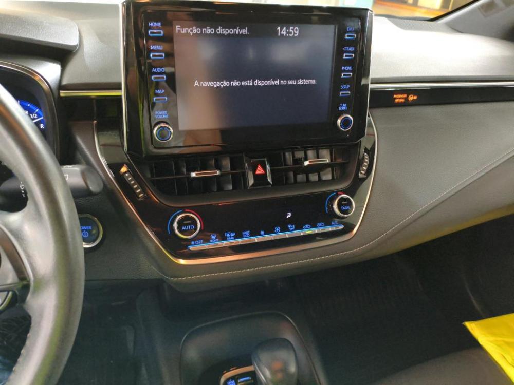 toyota-corolla-2022-hibrido-a-gasolina-1798cc