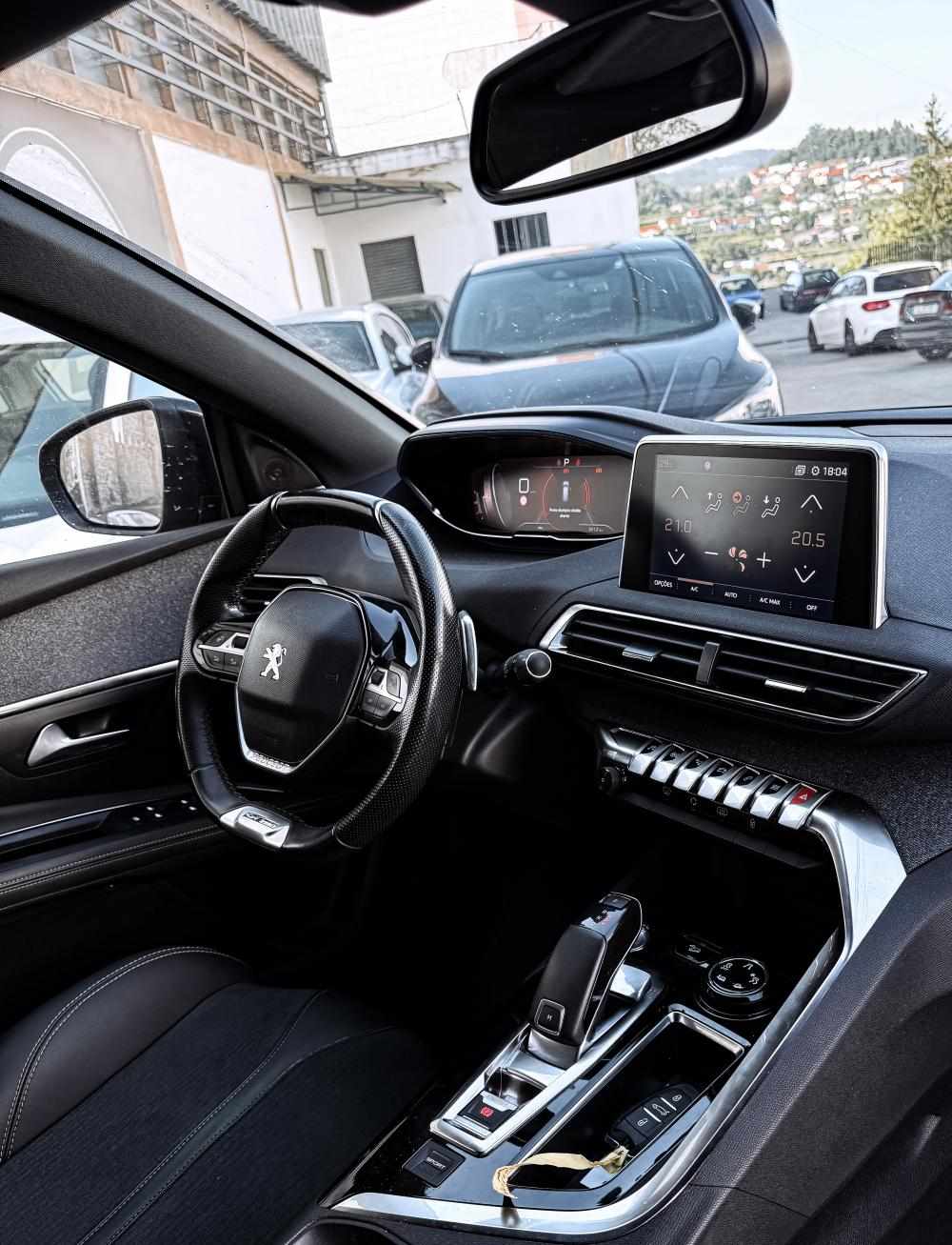 peugeot-5008-2020-diesel-1499cc