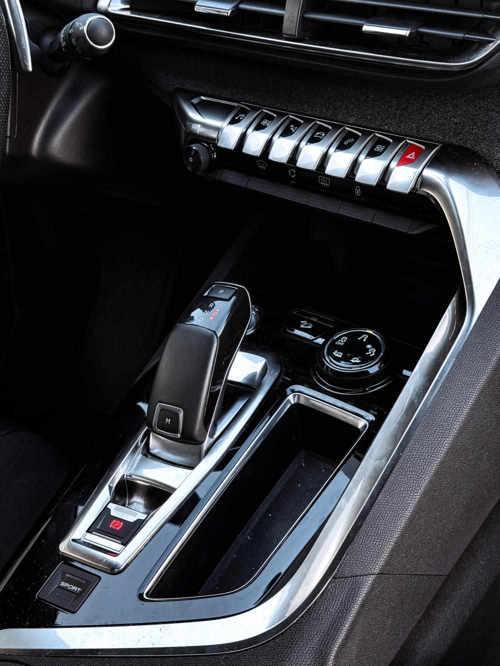 peugeot-5008-2020-diesel-1499cc