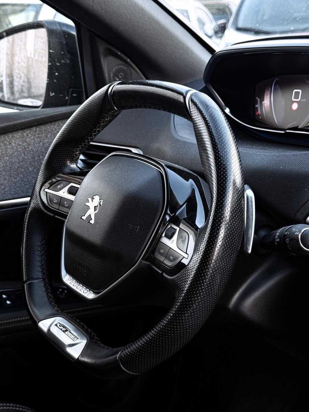 peugeot-5008-2020-diesel-1499cc