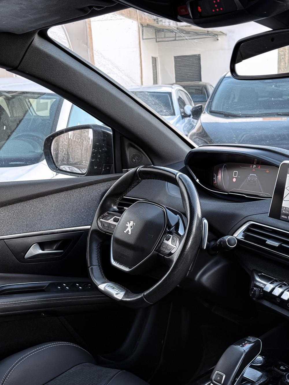 peugeot-5008-2020-diesel-1499cc