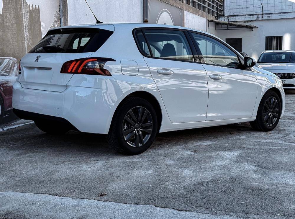 peugeot-308-2019-diesel-1499cc