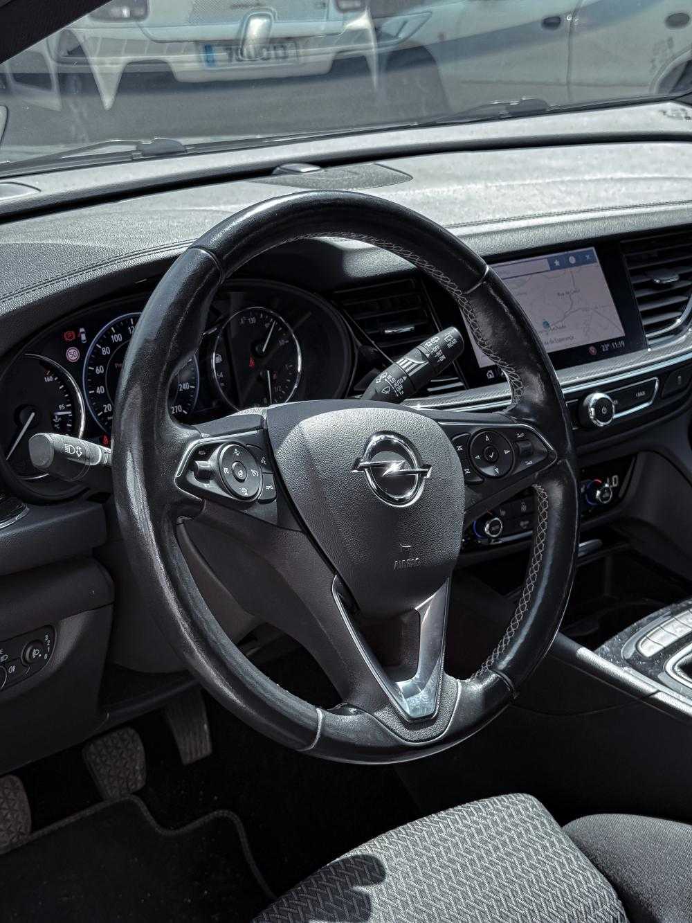 opel-insignia-sports-tourer-2022-diesel-1496cc