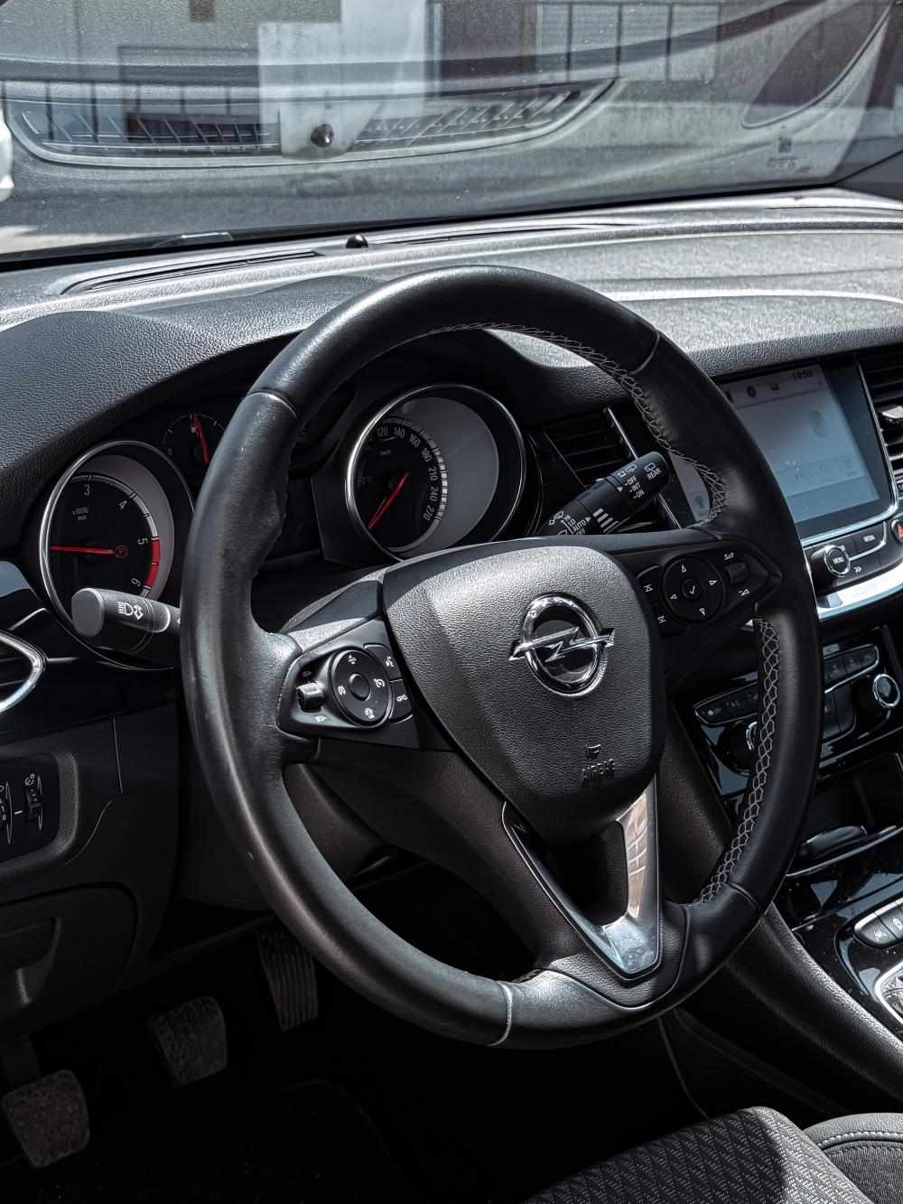 opel-astra-sport-tourer-2019-diesel-1598cc