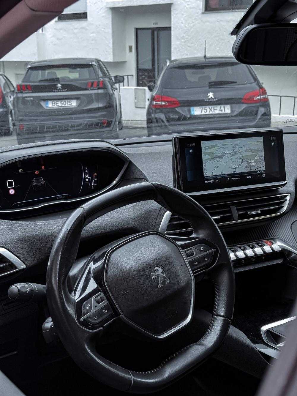 peugeot-3008-2022-diesel-1499cc