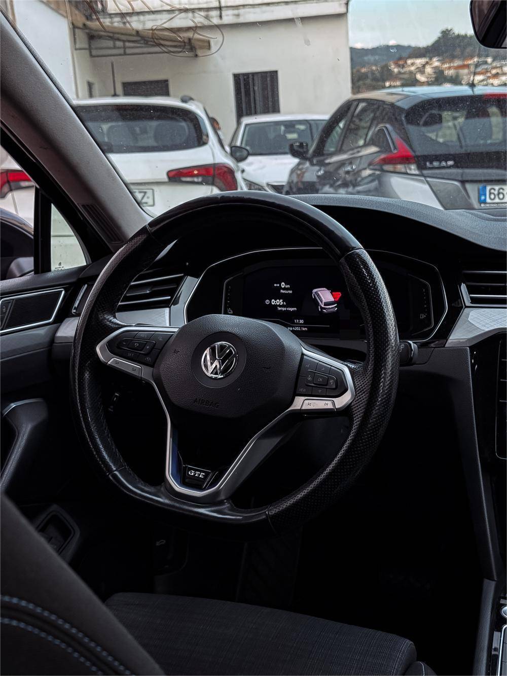 volkswagen-passat-variant-2020-hibrido-a-gasolina-1395cc