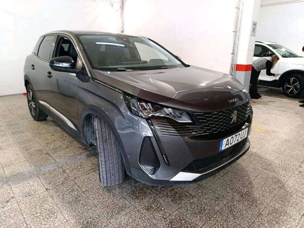 peugeot-3008-2022-diesel-1499cc