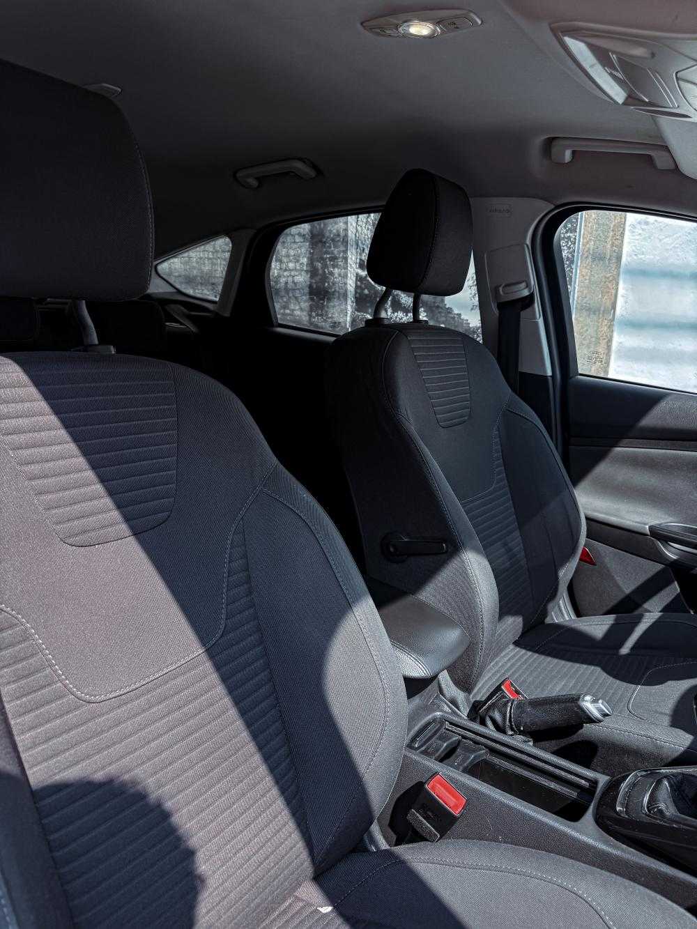 ford-focus-2018-diesel-1499cc