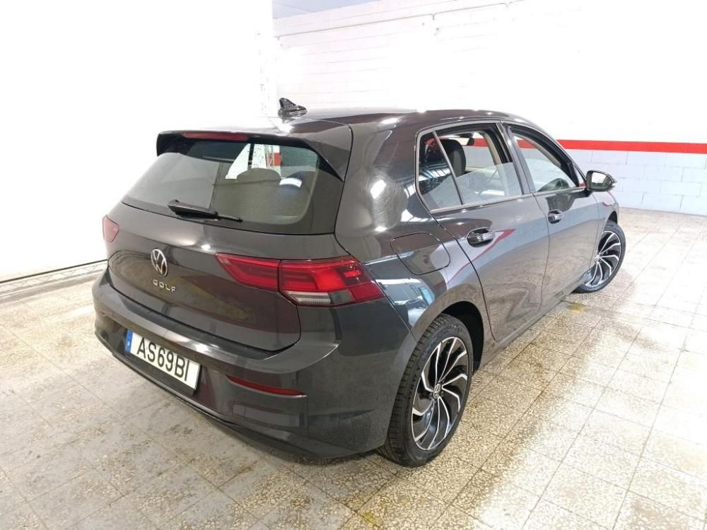 volkswagen-golf-2022-diesel-1968cc