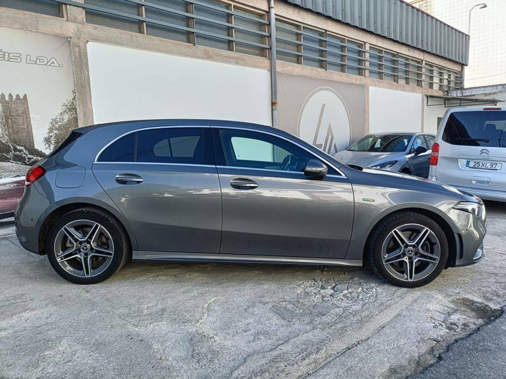 mercedes-benz-classe-a-2021-hibrido-a-gasolina-1332cc