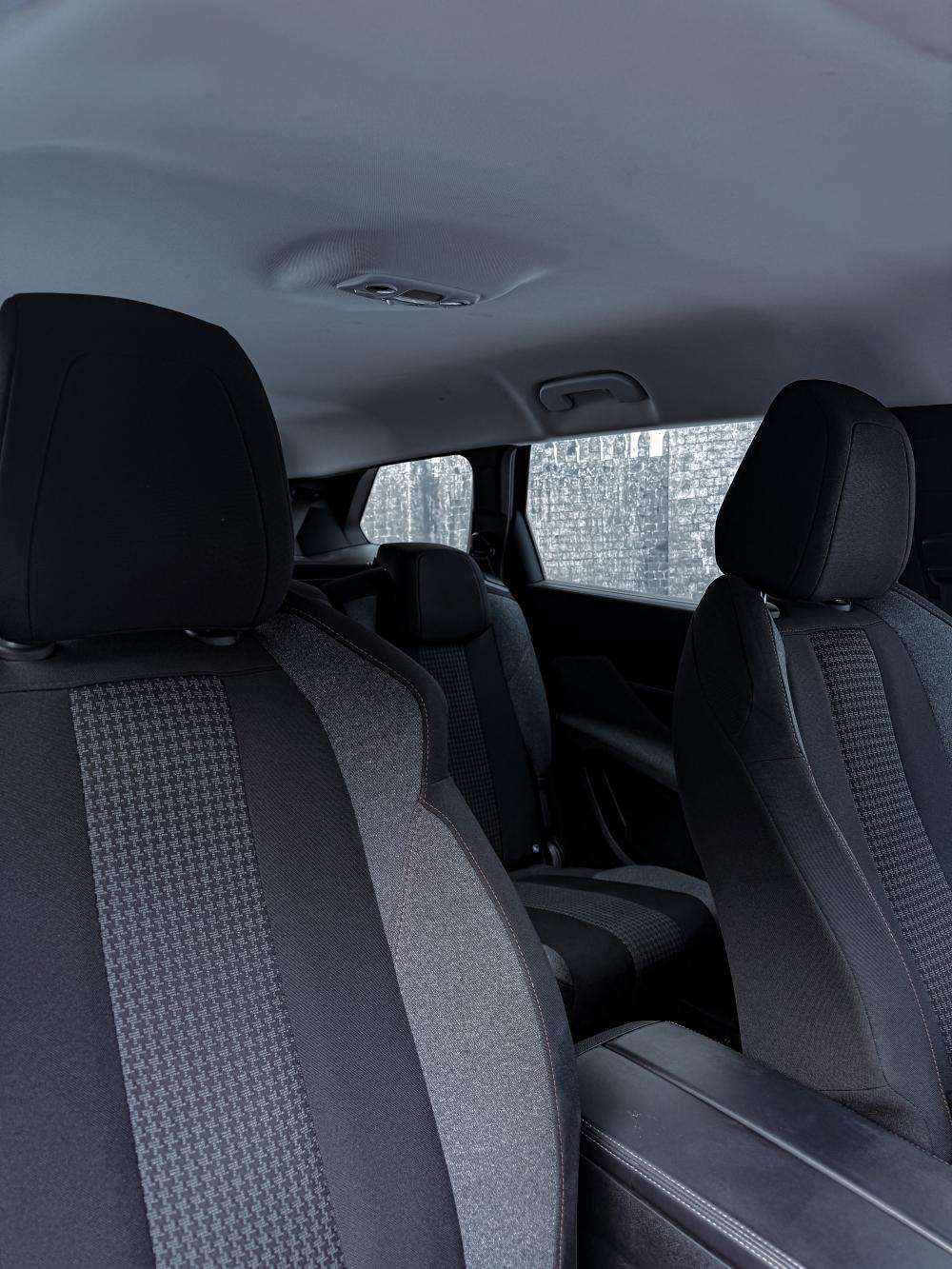 peugeot-5008-2022-diesel-1499cc