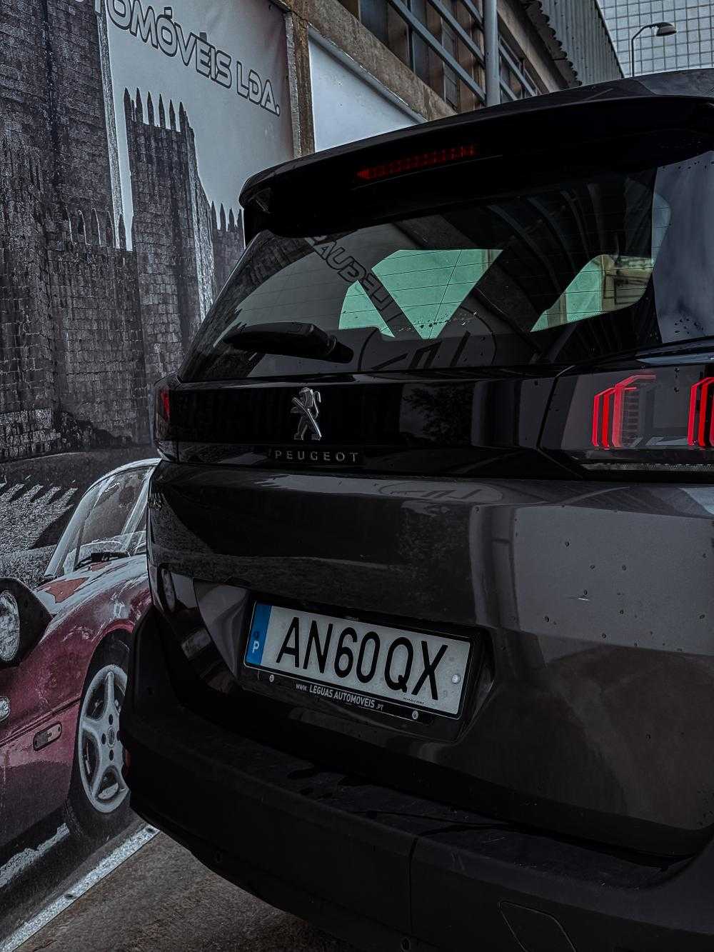 peugeot-5008-2022-diesel-1499cc