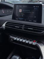peugeot-5008-2022-diesel-1499cc