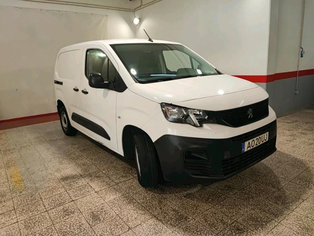 peugeot-partner-2022-diesel-1499cc