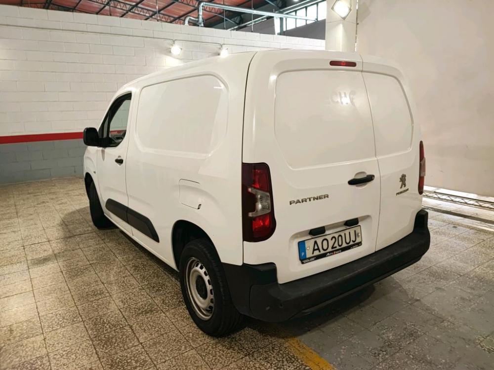 peugeot-partner-2022-diesel-1499cc