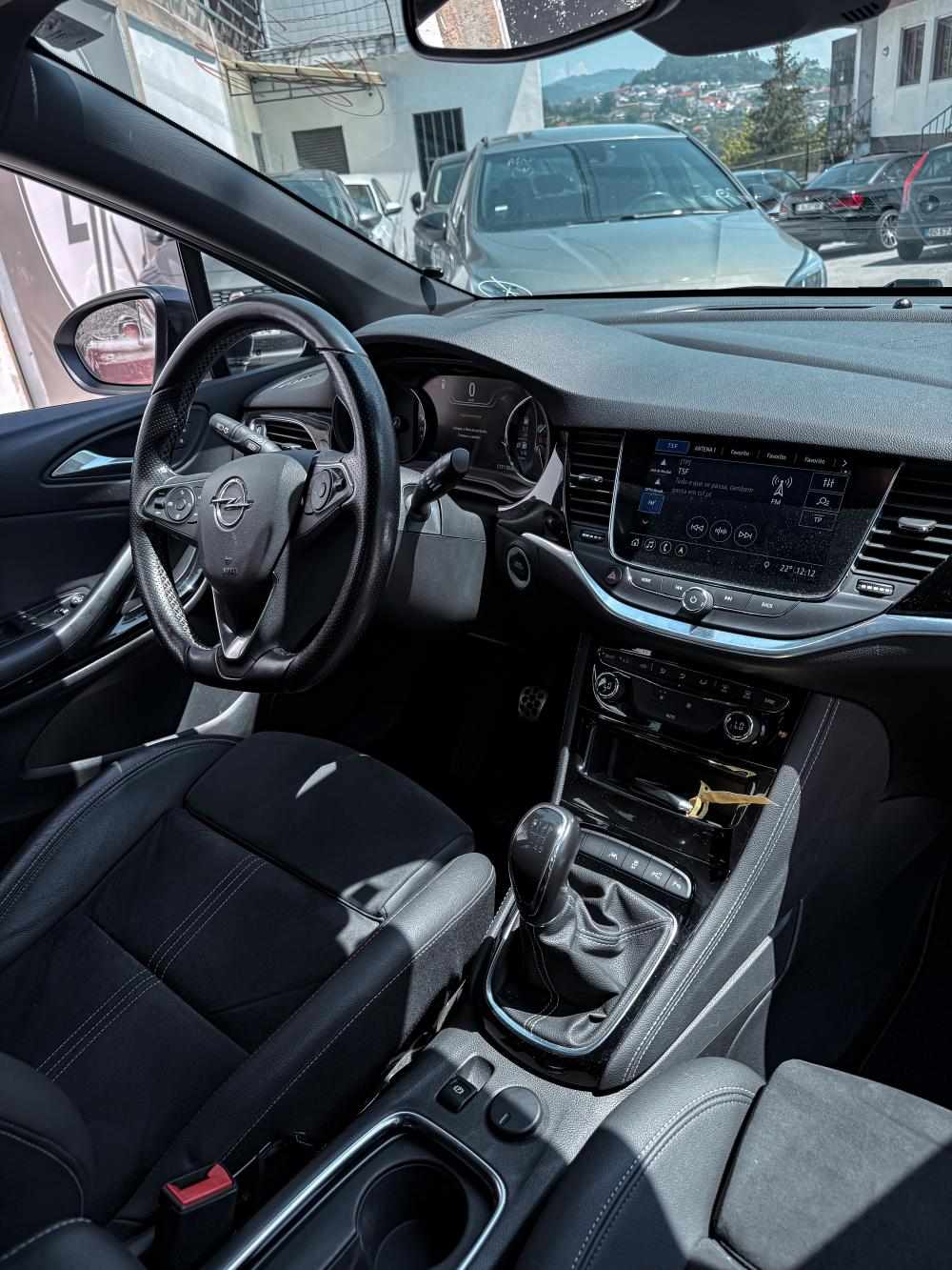 opel-astra-sport-tourer-2022-diesel-1496cc