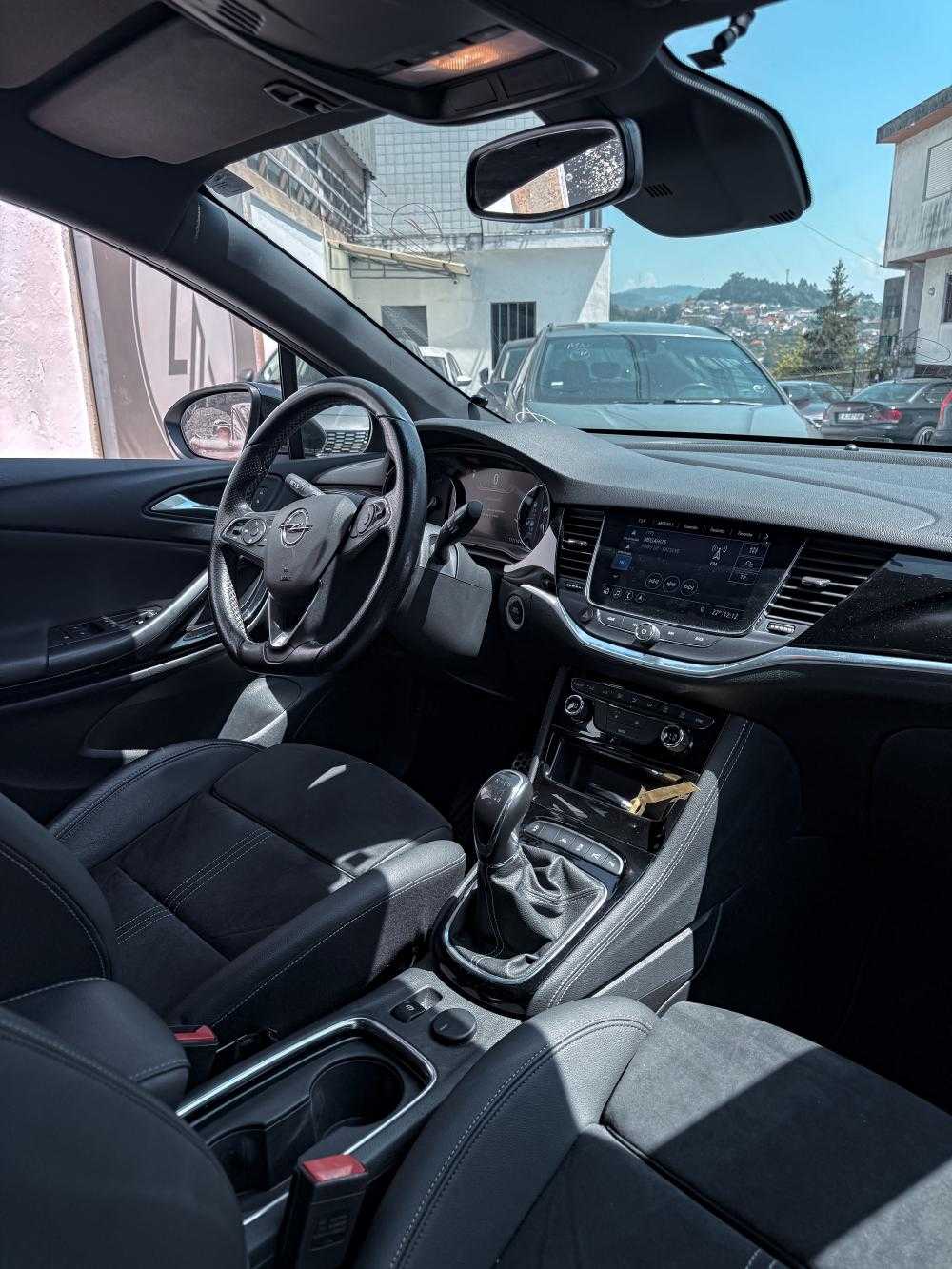 opel-astra-sport-tourer-2022-diesel-1496cc