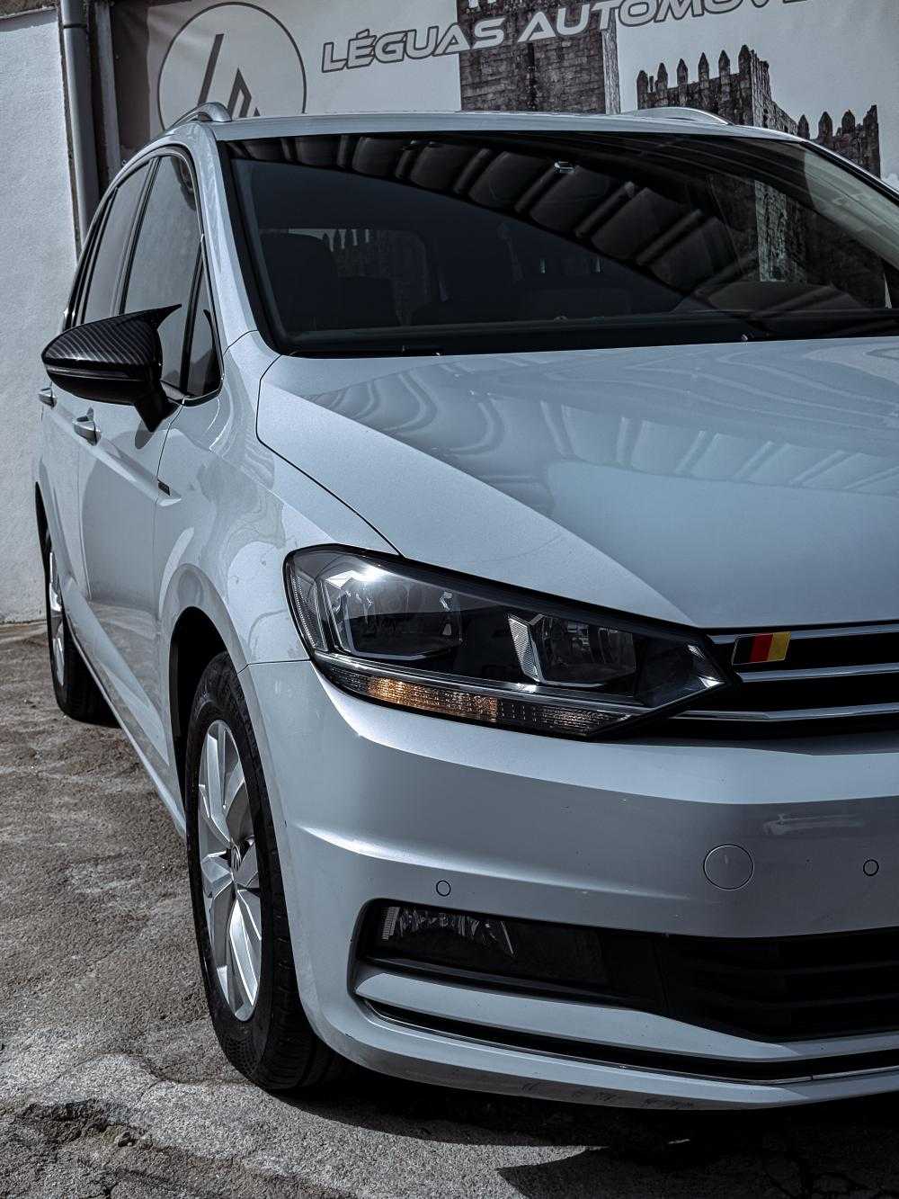 volkswagen-touran-2018-diesel-1598cc