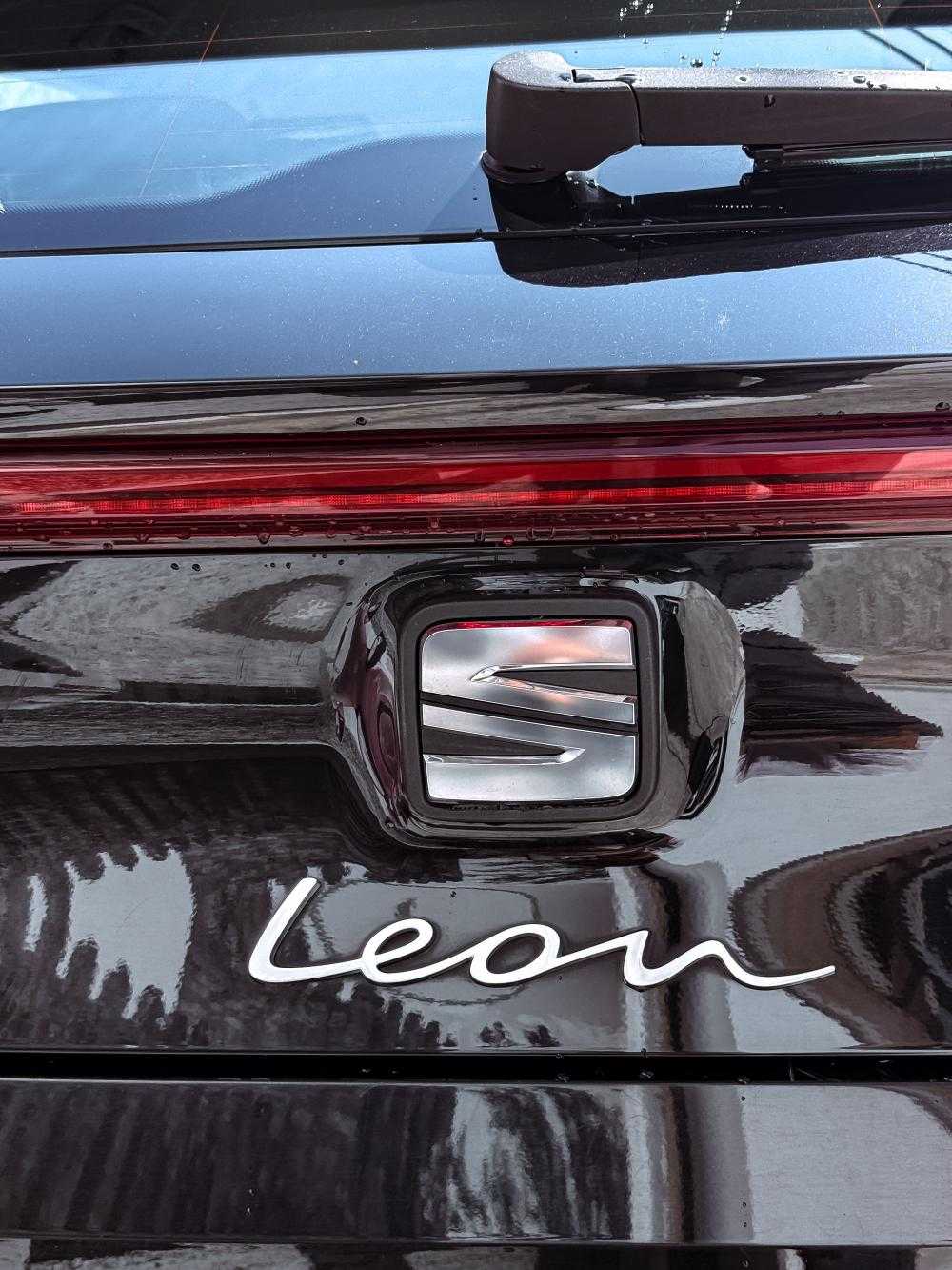 seat-leon-2021-diesel-1968cc