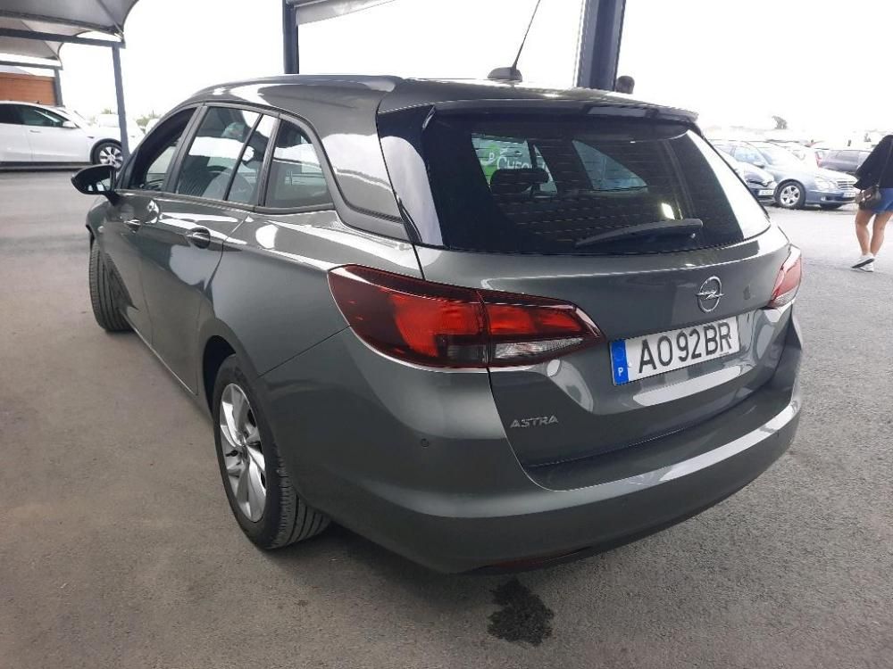 opel-astra-sport-tourer-2022-diesel-1496cc