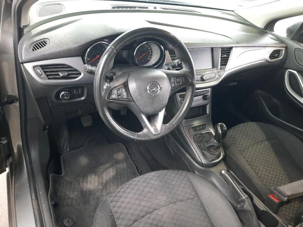 opel-astra-sport-tourer-2022-diesel-1496cc