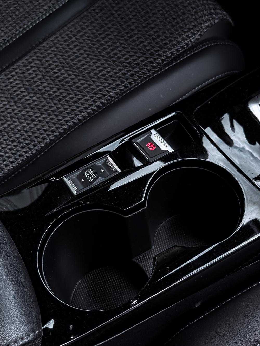 peugeot-2008-2022-diesel-1499cc