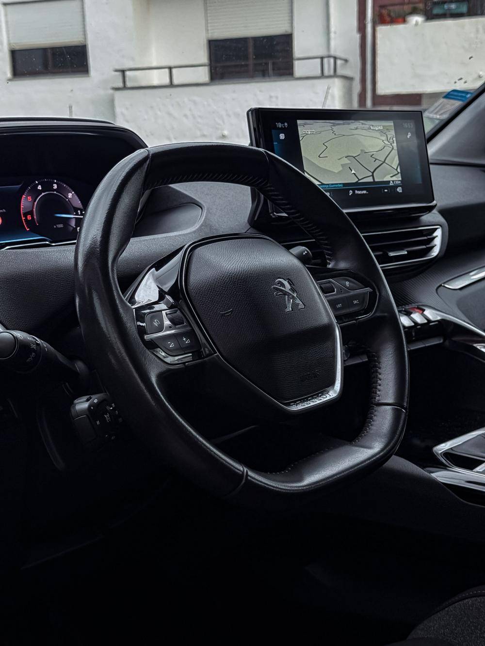 peugeot-3008-2021-diesel-1499cc