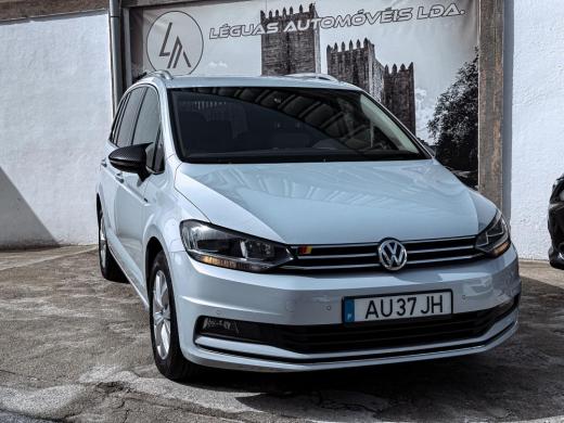volkswagen-touran-2018-diesel-1598cc