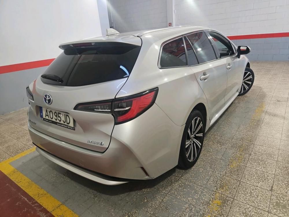toyota-corolla-sw-2022-hibrido-a-gasolina-1798cc