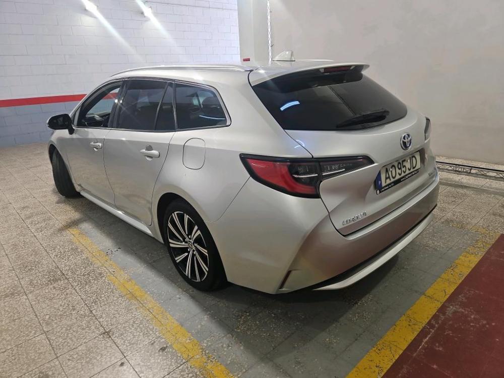 toyota-corolla-sw-2022-hibrido-a-gasolina-1798cc