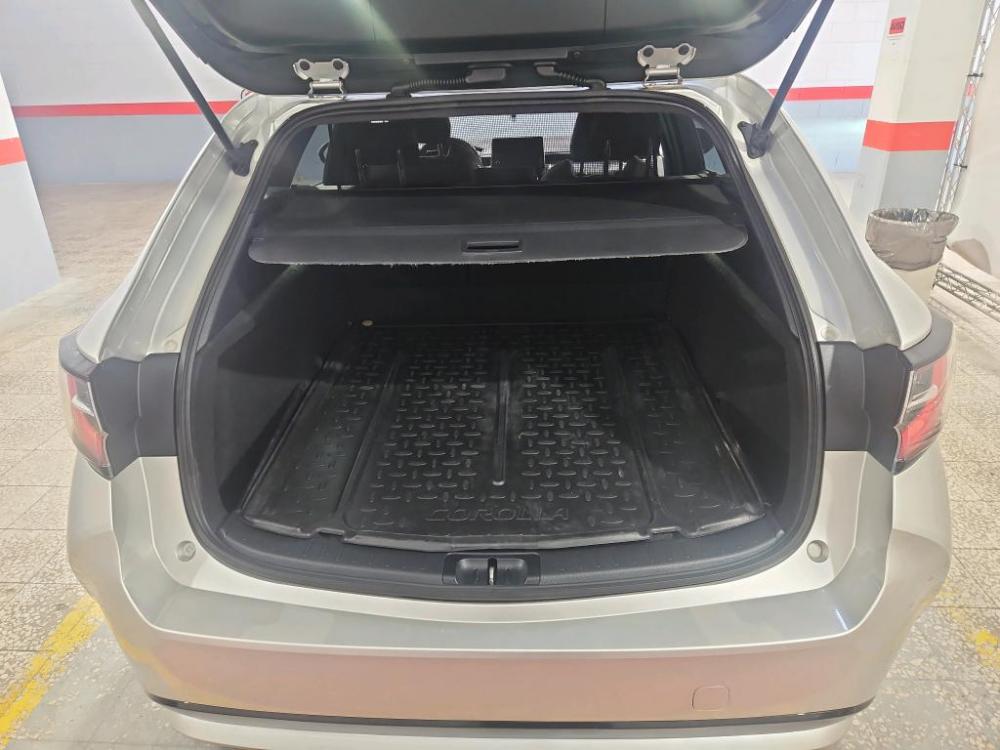 toyota-corolla-sw-2022-hibrido-a-gasolina-1798cc
