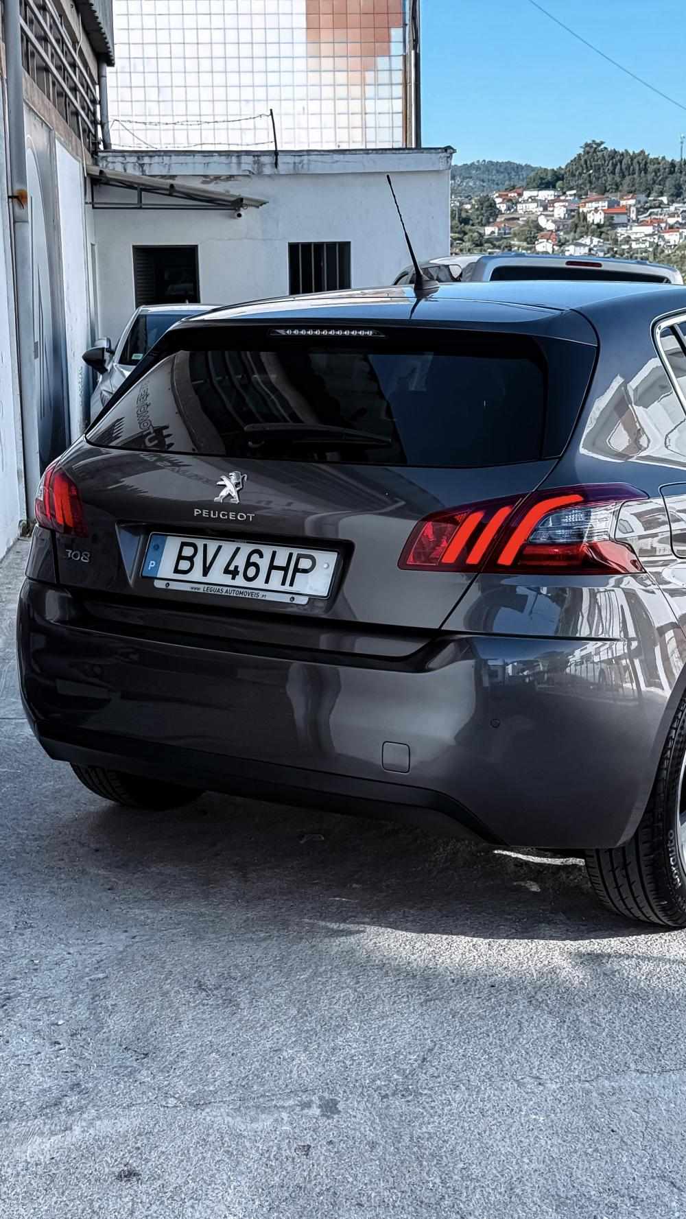 peugeot-308-2019-gasolina-1199cc