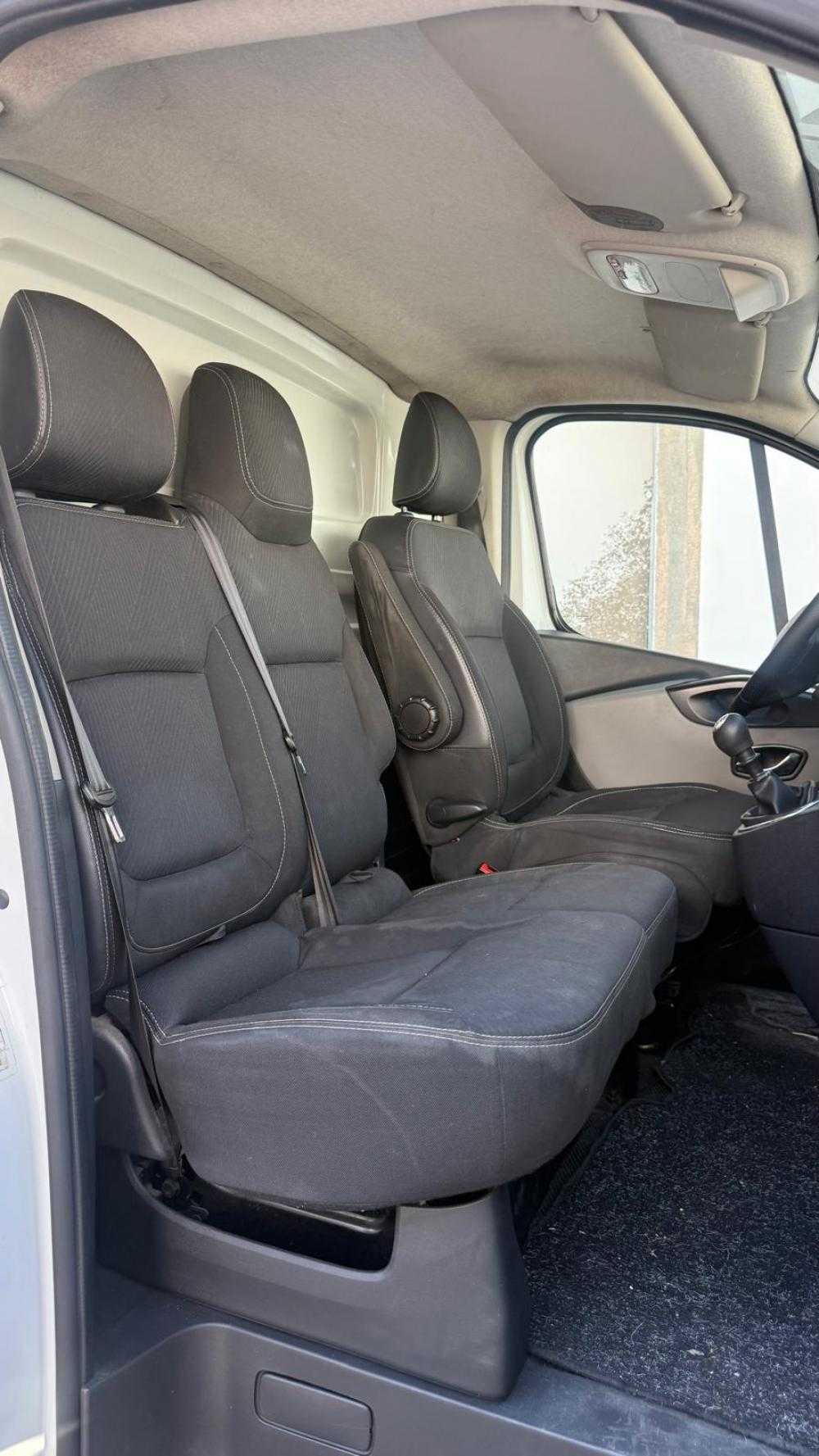 renault-trafic-2019-diesel-1598cc