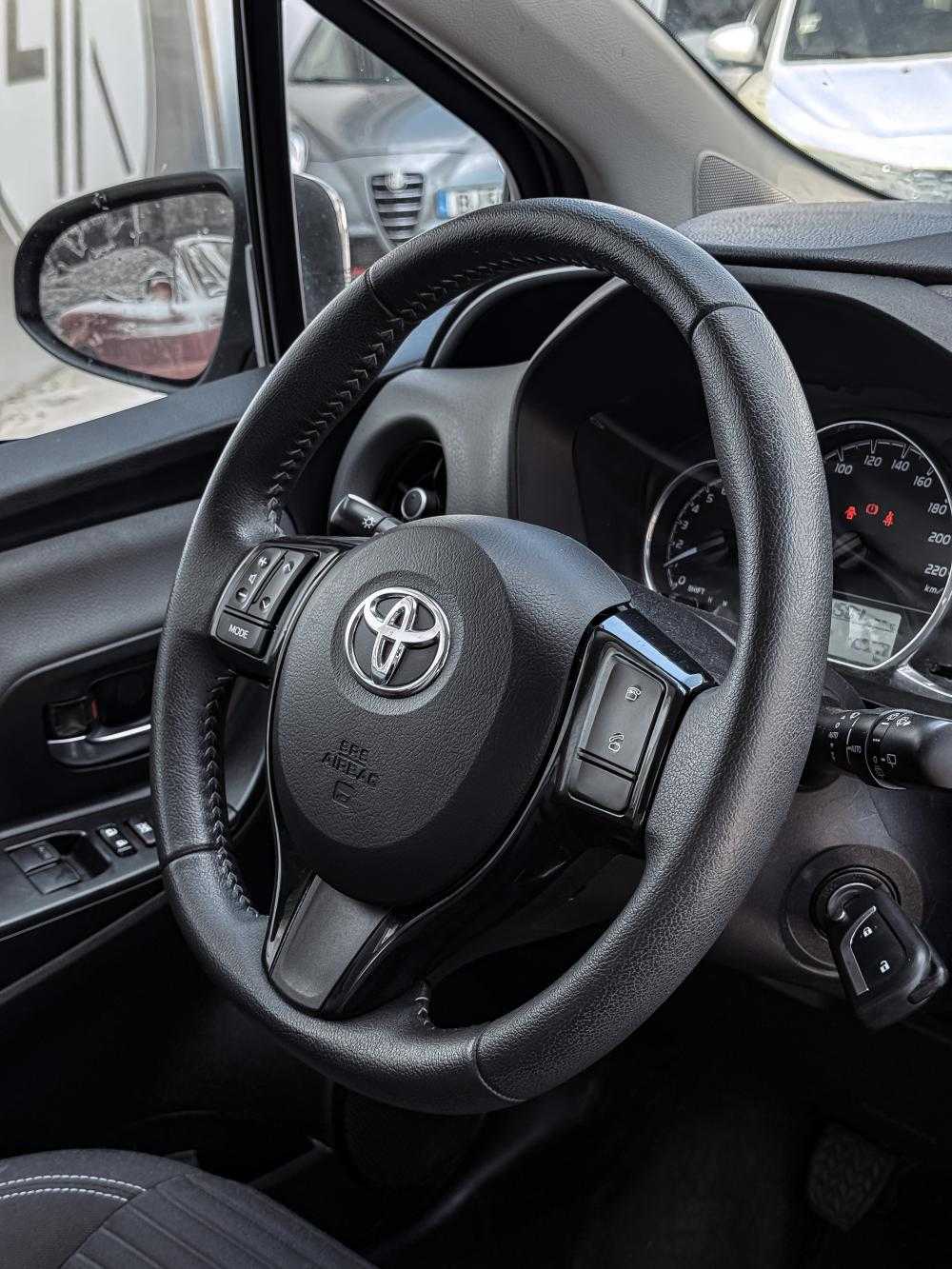 toyota-yaris-2020-gasolina-998cc