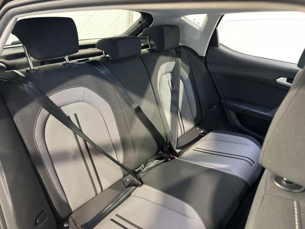 seat-leon-2021-diesel-1968cc